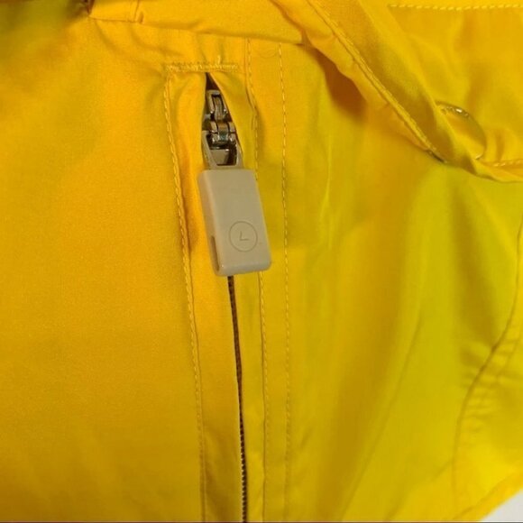 COLUTHA YELLOW SLEEVELESS WINDBREAKER SPRING OUTDOOR JACKET WOMEN SIZE SMALL - Picture 14 of 15